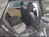 Volkswagen Passat 1.8T S 1VWAS7A3XFC010183 снимка