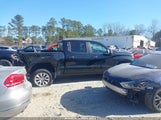 Chevrolet Silverado  2Wd Short Bed Custom 1GCPABEK7SZ255616 снимка