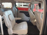 Chrysler Town & Country Touring-L Anniversary Edition 2C4RC1CG0GR105036 снимка