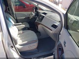Toyota Sienna Limited V6 5TDYK3DC3BS109460 снимка