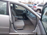Toyota Camry Le 4T1BE32K73U210498 снимка