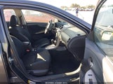 Toyota Corolla S 2T1BU4EE1BC654197 fotografie