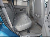 Ford Explorer 1FMDU34X6TUC41066 fotografie