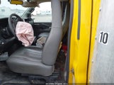 GMC Savana Cutaway Work Van 7GZ37TC74MN004910 снимка