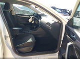 Volkswagen Jetta 1.4T R-Line/1.4T S/1.4T Se 3VWC57BU3KM084013 fotografie