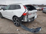 Volvo Xc60 Recharge Plug-In Hybrid T8 R-Design YV4BR0DMXN1946407 photo