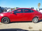 Toyota Corolla Le 5YFBURHE5HP632947 снимка