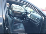 Toyota Highlander Limited Platinum 5TDDZRFH0HS388395 fotografie