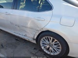 Toyota Camry Xle V6 4T1BZ1HK8JU003180 fotografie