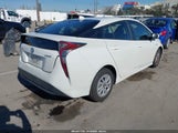 Toyota Prius Two JTDKBRFU7H3540957 снимка