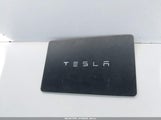 Tesla Model Y Performance Dual Motor All-Wheel Drive 7SAYGDEFXNF467621 fotografie