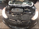 Hyundai Elantra Limited (Ulsan Plant) KMHDH4AE8BU106893 fotografie
