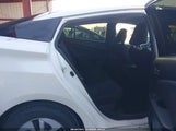 Toyota Prius Two JTDKBRFU8J3074672 снимка
