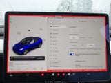 Tesla Model Y Long Range Dual Motor All-Wheel Drive 5YJYGDEE1MF105048 fotografie
