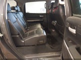 Toyota Tundra Limited 5.7L V8 5TFHY5F17KX799844 fotografie