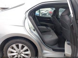 Toyota Camry Le 4T1B11HK4KU284032 photo