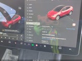 Tesla Model Y Long Range Dual Motor All-Wheel Drive 5YJYGDEE4MF206522 fotografie