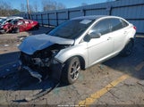 Ford Focus Se 1FADP3F24EL330775 снимка