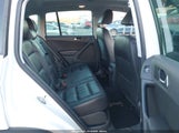Volkswagen Tiguan 2.0T Sport WVGTV7AX9HW507079 снимка