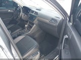 Volkswagen Tiguan 2.0T Se/2.0T Sel/2.0T Sel R-Line/2.0T Sel R-Line Black 3VV2B7AX5KM024061 fotografie