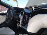 Tesla Model S 100D/60D/75D/90D/P100D 5YJSA1E20HF187890 снимка