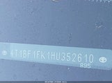 Toyota Camry Le 4T1BF1FK1HU352610 снимка