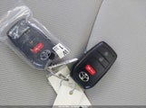 Toyota Corolla Cross Le 7MUCAAAG8SV118654 снимка