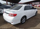 Toyota Corolla S 5YFBU4EE2DP137686 fotografie