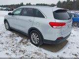 Kia Sorento 3.3L Lx 5XYPGDA50JG418338 photo