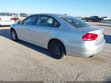 Volkswagen Passat 1.8T S 1VWAS7A35EC060343 снимка