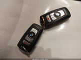 BMW 320I xDrive WBA8E5G55HNU41587 снимка