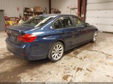 BMW 320I xDrive WBA8E5G55HNU41587 снимка