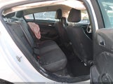 Chevrolet Cruze Ls Auto 1G1BC5SM2H7119094 снимка