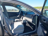 Toyota Camry Le 4T4BF1FK9CR240183 снимка