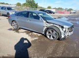 Honda Accord Touring 2.0T 1HGCV2F99KA011612 fotografie