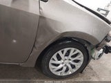 Toyota Corolla Le 2T1BURHE7HC888555 снимка