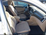 Hyundai Tucson Se KM8J23A49KU050467 photo