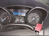 Ford Focus Se 1FADP3F26JL324180 снимка