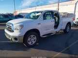Toyota Tundra Grade 5.7L V8 5TFUY5F13BX179409 снимка