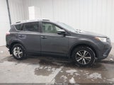 Toyota Rav4 Xle JTMRFREV4JJ193814 снимка