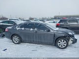 Toyota Camry Le 4T4BF3EK7BR102105 снимка