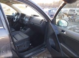 Volkswagen Tiguan Se WVGBV7AX9FW537014 снимка