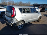 Kia Soul KNDJN2A24H7445751 fotografie