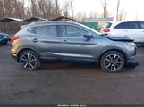 Nissan Rogue Sport Sl JN1BJ1CR8JW600613 photo