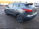 Nissan Rogue Sport Sl JN1BJ1CR8JW600613 photo