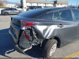Toyota Prius Two JTDKBRFU7G3001365 снимка