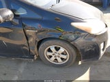 Toyota Prius Three JTDKN3DU2B0253882 снимка