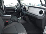 Jeep Wrangler 4-Door Sport S 4X4 1C4PJXDN1RW276241 снимка