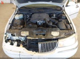 Lincoln Town Car Executive 1LNHM81W4XY681649 снимка