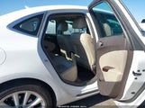 Buick Verano 1G4PP5SK8D4108897 снимка